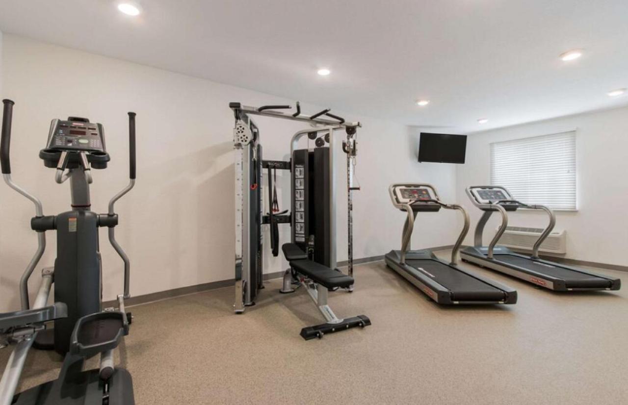Woodspring Suites الينتاون المظهر الخارجي الصورة