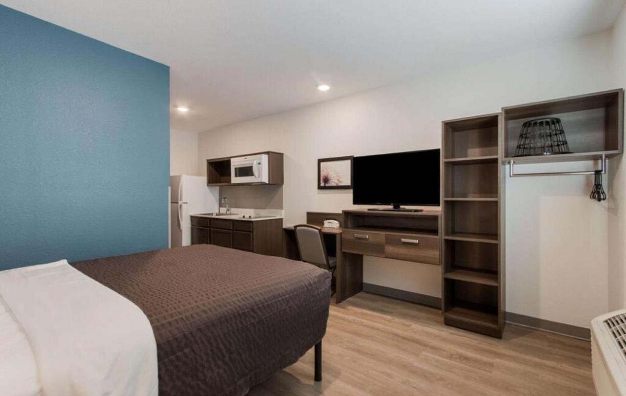 Woodspring Suites الينتاون المظهر الخارجي الصورة