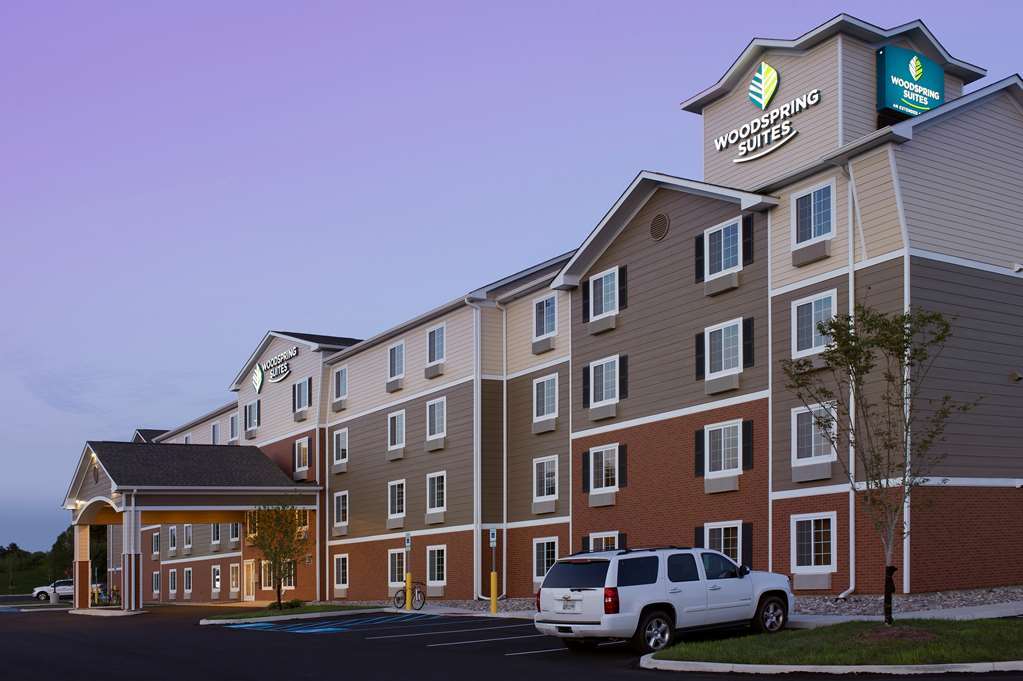 Woodspring Suites الينتاون المظهر الخارجي الصورة