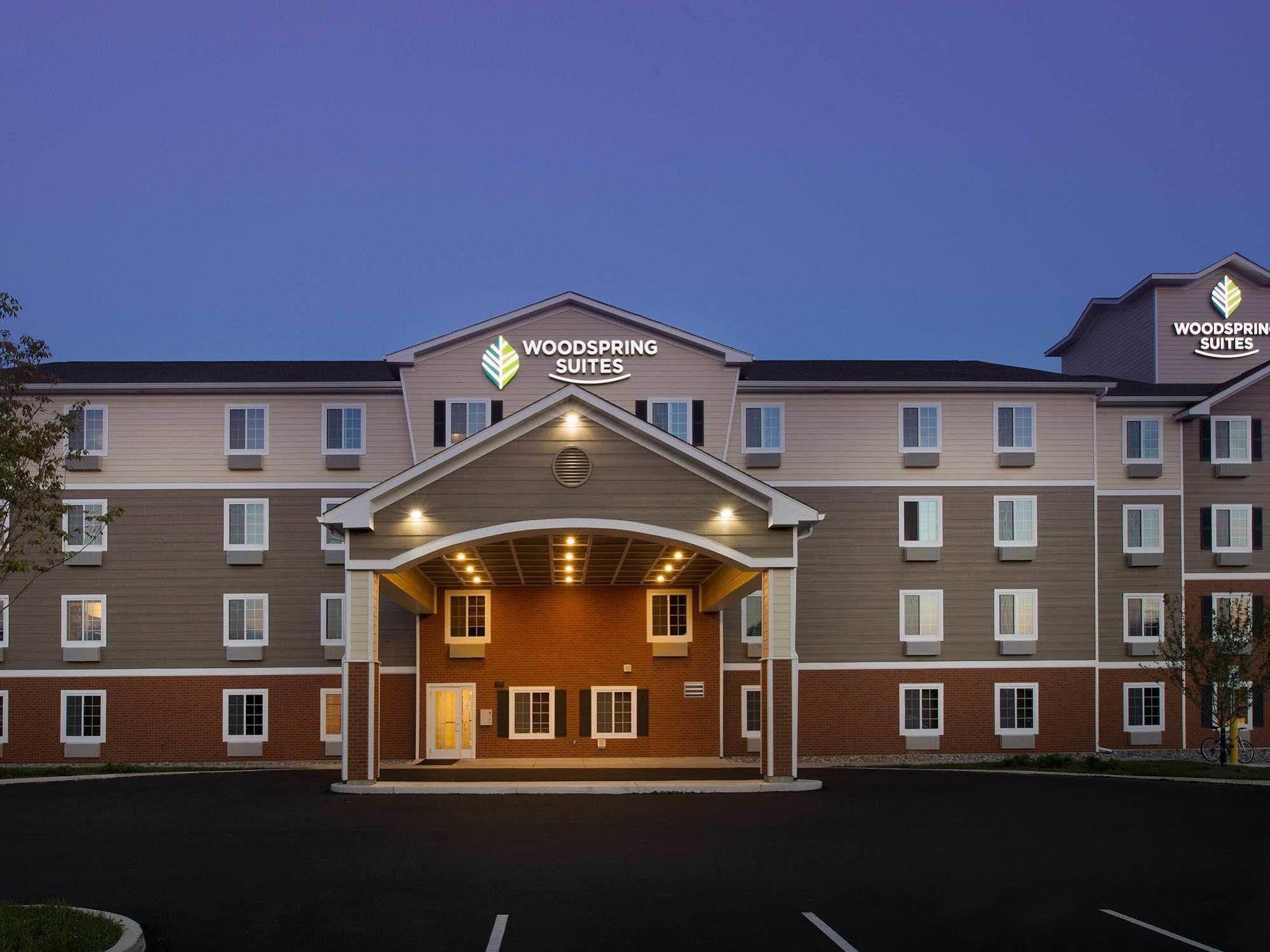 Woodspring Suites الينتاون المظهر الخارجي الصورة