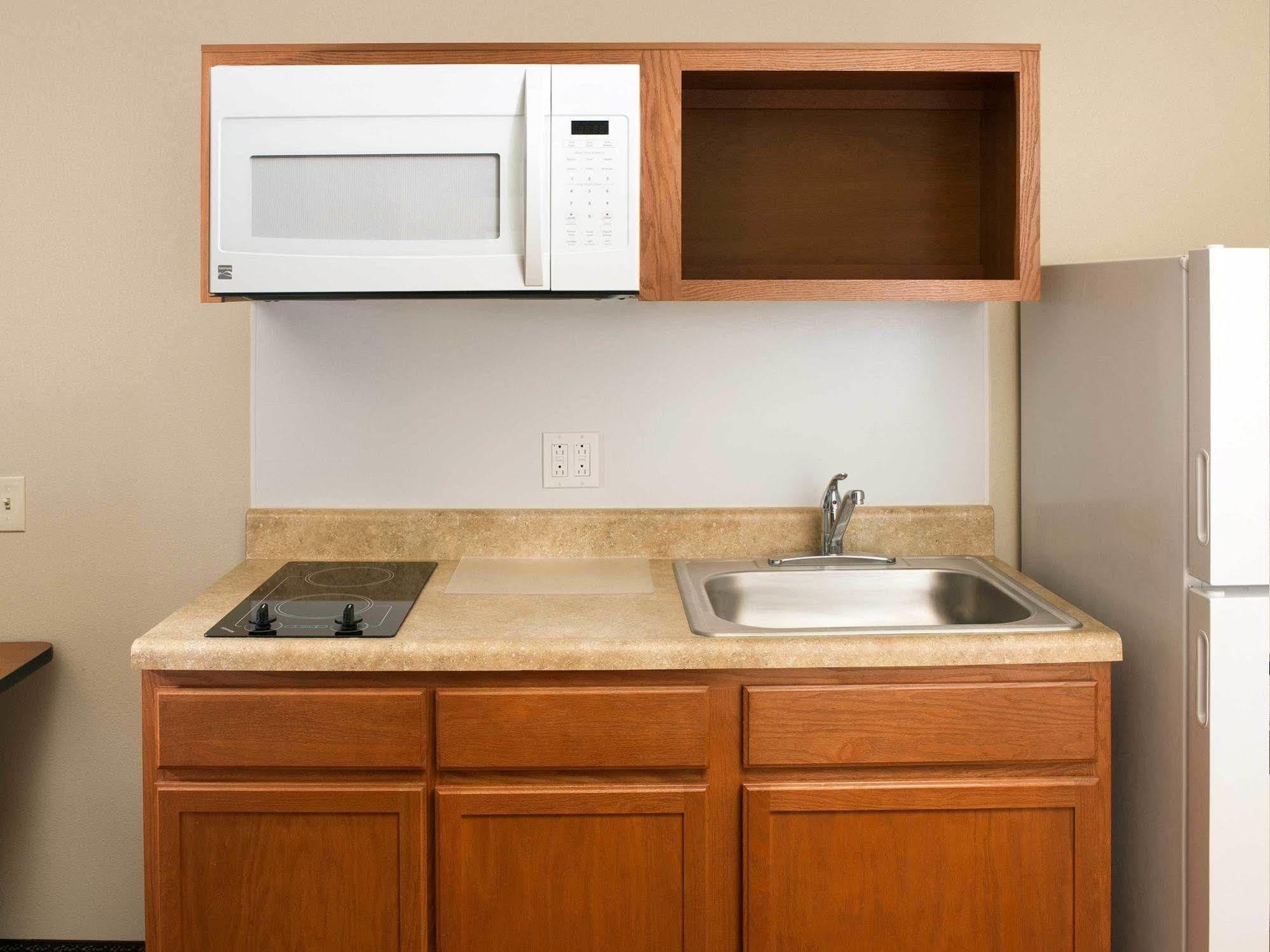 Woodspring Suites الينتاون المظهر الخارجي الصورة